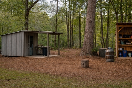 Camden Retreat w/ Airbnb Income + Shops - image 6