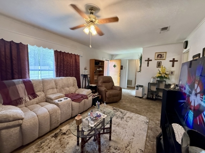 Charming Brick Home in East Texas - image 13