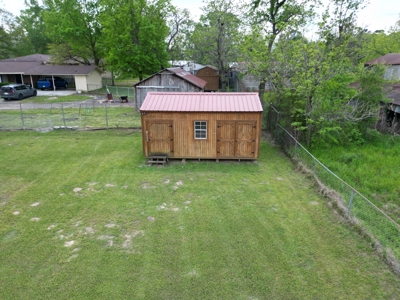 Charming Brick Home in East Texas - image 28