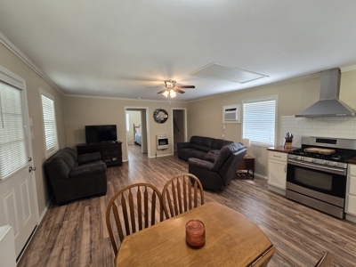 Cabin & 7 Acres – Near National Forest - image 15