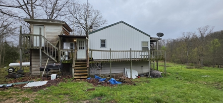 Acreage with Home in Versailles Near Lake of the Ozarks - image 1