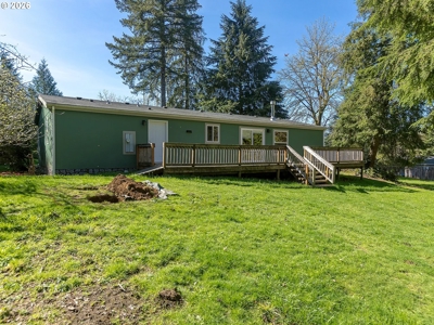 Private 2-Acre Retreat Near Lewis River - image 4