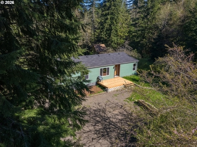 Private 2-Acre Retreat Near Lewis River - image 5