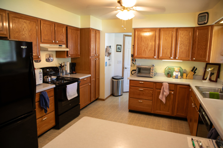 Paonia CO home for sale on spacious lot with mountain views - image 5