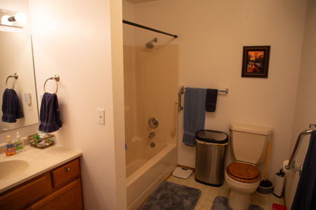 Paonia CO home for sale on spacious lot with mountain views - image 8