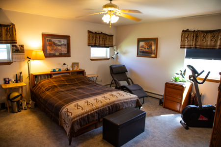 Paonia CO home for sale on spacious lot with mountain views - image 9