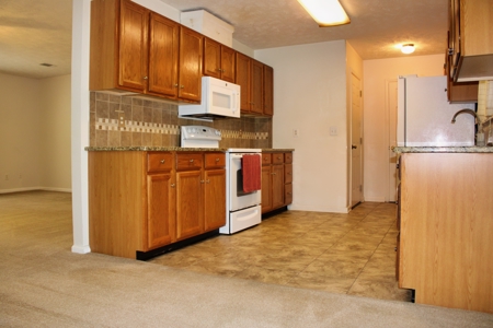 Brick Home with Workshop in Cheraw, SC - image 12