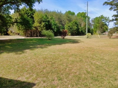Brick Home with Workshop in Cheraw, SC - image 5