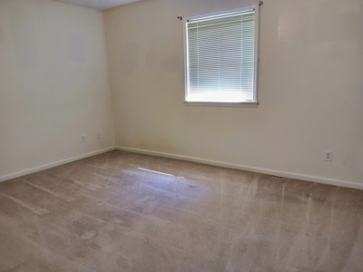 Brick Home with Workshop in Cheraw, SC - image 8