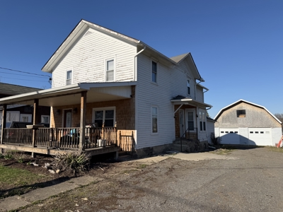 Make It Yours: In-Town 3BR with Oversized Garage & Bonus Space - image 1