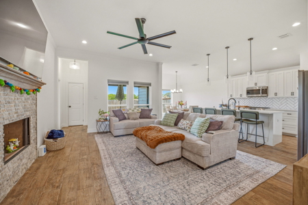 Beautiful Home for sale in Weatherford, TX - image 13