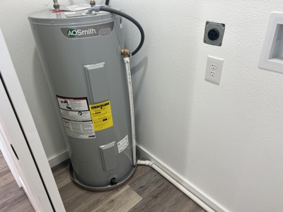 Charming New Construction 2 Bed-2 Bath Near Collinwood, TN! - image 20