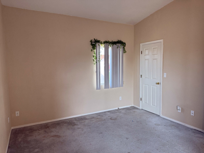 2BR/2BA with Garage & Private Yard – Kingman - image 9