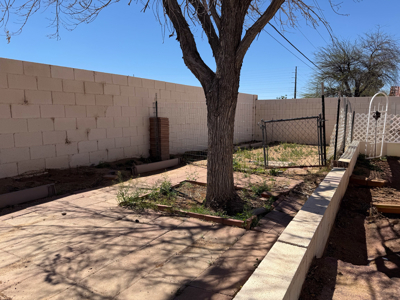 2BR/2BA with Garage & Private Yard – Kingman - image 38