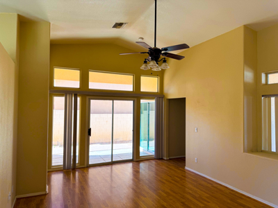 2BR/2BA with Garage & Private Yard – Kingman - image 32