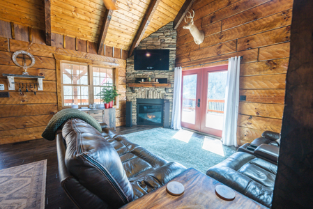 Custom Log Cabin for Sale in Hillsville, VA - image 6