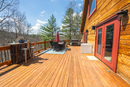 Custom Log Cabin for Sale in Hillsville, VA - image 42