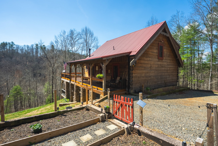 Custom Log Cabin for Sale in Hillsville, VA - image 2