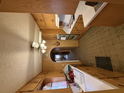 Perfect Starter Home at an Unbeatable Price! - image 4