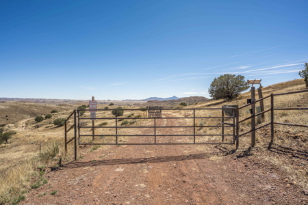 Mountain Property for Sale in Faywood, NM - image 43