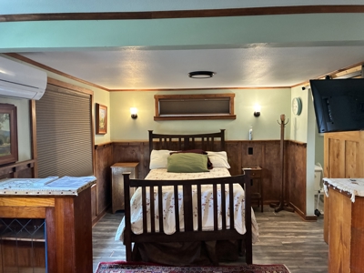 Charming Cottage in Marlin, Texas - image 3