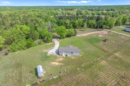 3BR-2BA Home on 1.5 Acres in Winnsboro Wood County in East Texas - image 34