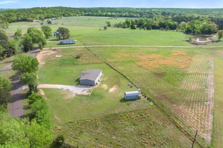 3BR-2BA Home on 1.5 Acres in Winnsboro Wood County in East Texas - image 33