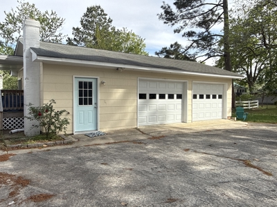 Home in Town in Washington, NC - Near Jack's Creek - image 10