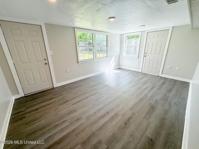 Renovated 3BR Home on Corner Lot in McComb - image 5