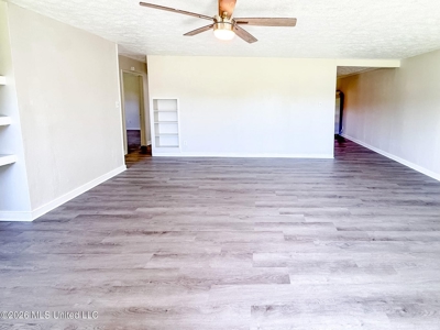 Renovated 3BR Home on Corner Lot in McComb - image 3