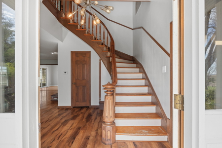 4 Bed 3 Bath Historic Home for Sale! - image 10