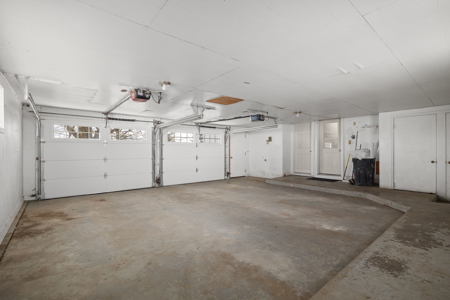 4 Bed 3 Bath Historic Home for Sale! - image 38