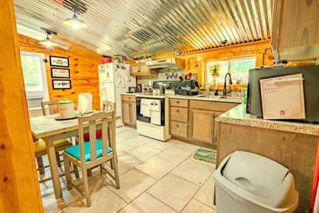 Hunter's Paradise! 91+/- Acres With Cabin For Sale in Middle TN - image 9