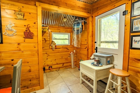 Hunter's Paradise! 91+/- Acres With Cabin For Sale in Middle TN - image 11