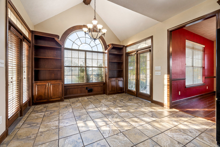 Premier Country Home for Sale in Bowie County, New Boston Texas - image 11