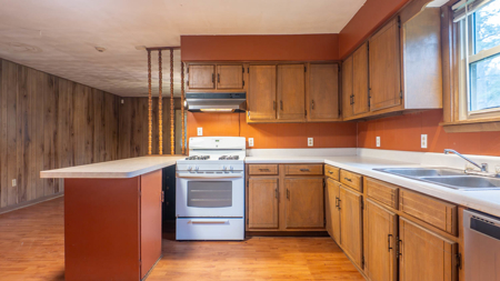 Country Home in the Arkansas Ozarks | Williford - image 17