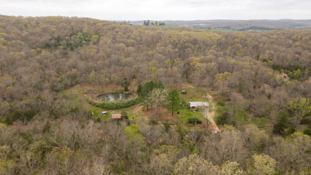 Country Home in the Arkansas Ozarks | Williford - image 40