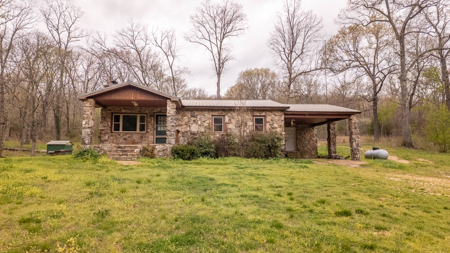 Country Home in the Arkansas Ozarks | Williford - image 27