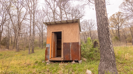 Country Home in the Arkansas Ozarks | Williford - image 23