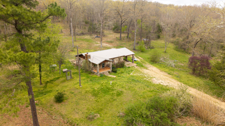 Country Home in the Arkansas Ozarks | Williford - image 49
