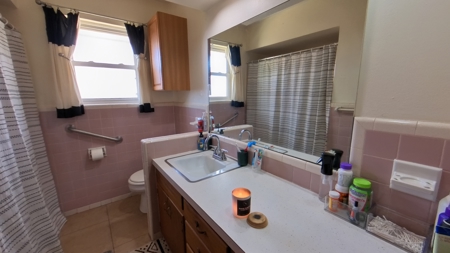 Three bedroom home for sale in Clinton, Ok! - image 8