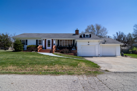 Coming Soon - Cameron Mo Ranch Style Home For Sale - image 2