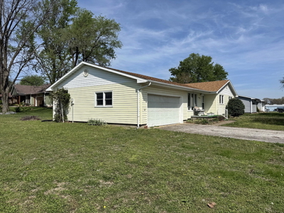 El Dorado Springs Home in Town for Sale, Cedar County MIssouri - image 31