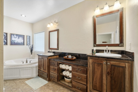 23.5 Acres 4BR-2BA Home Large Pond, Pasture in Winnsboro Texas - image 12