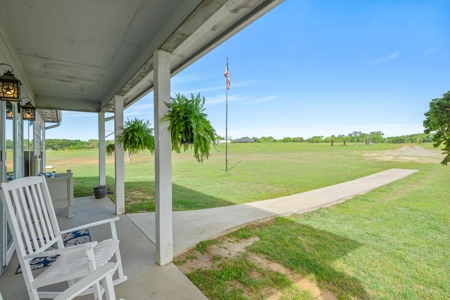 23.5 Acres 4BR-2BA Home Large Pond, Pasture in Winnsboro Texas - image 4