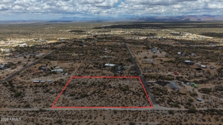 Desert Land for Sale in Florence, Arizona with Easy Road Access - image 1