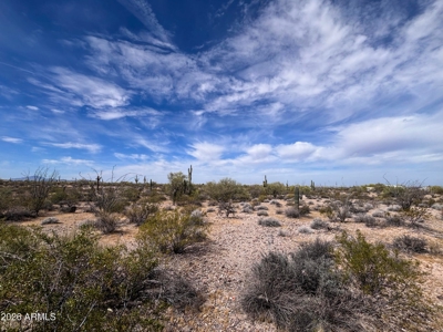 Build Your Dream Home on This Scenic Desert Corner Parcel - image 1