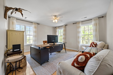 4BR Luxury Home on Pamlico River with Boat Slip - image 44