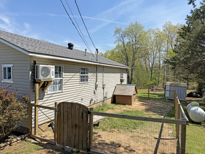 Solar Home And Land For Sale In Arkansas - image 17