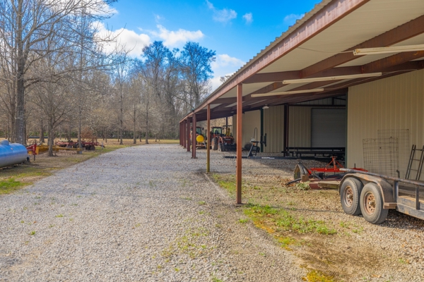 525+/- Acre Hunting Lodge for Sale in Sportsmans Paradise